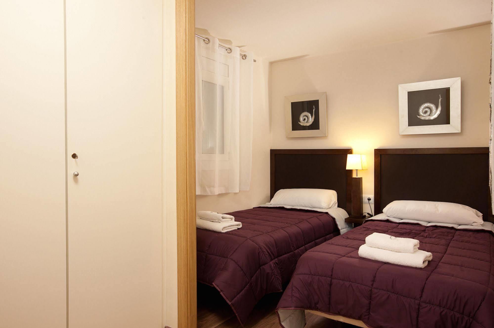 Apartamento Alcam Laforja Barcelona Exterior foto